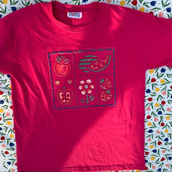 Vintage Tee - Picture 2 of 5